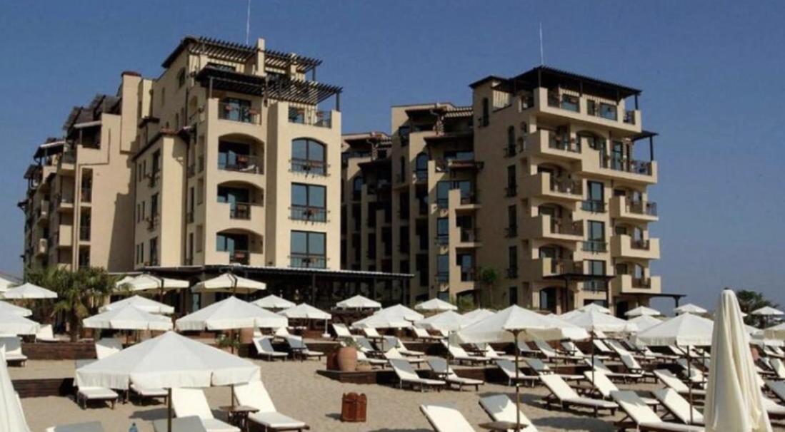 Oazis Vip Club Aparthotel Sunny Beach Exterior photo